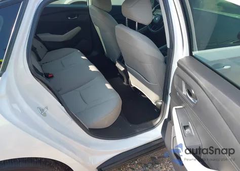 2025 Honda Accord Se from USA, damaged, VIN 1HGCY1F48SA017973